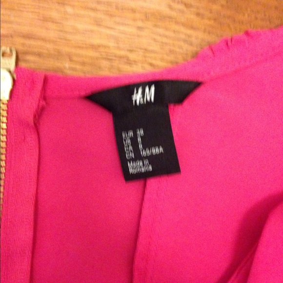 Stylish Hot pink dress from H&M - Picture 2 of 2